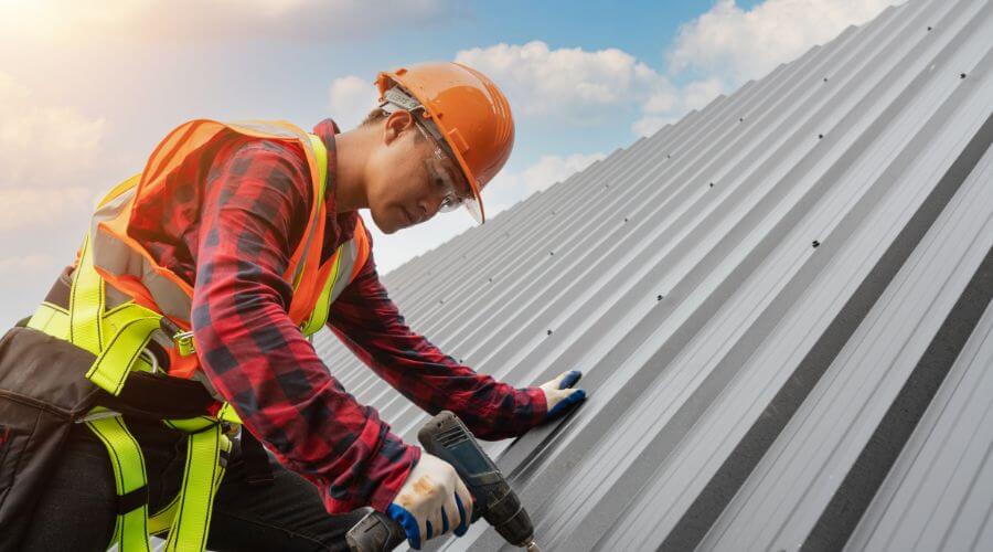 Professional metal roof installation in Manitowish Waters, WI